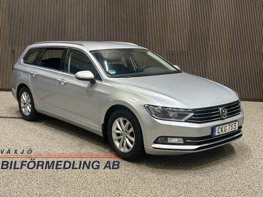 Volkswagen Passat Sportscombi 1.4 TSI ACT Värmare backkamera drag
