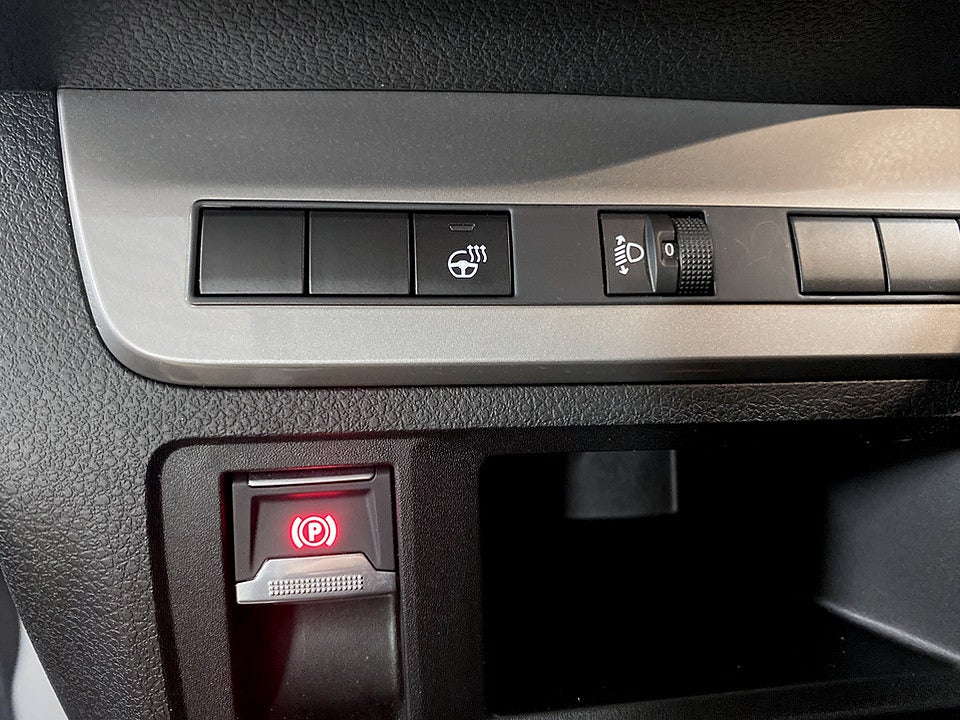 Bild på Citroën ë-Jumpy Business 75kWh 136hk Aut L3 B-KAMERA VÄRMARE