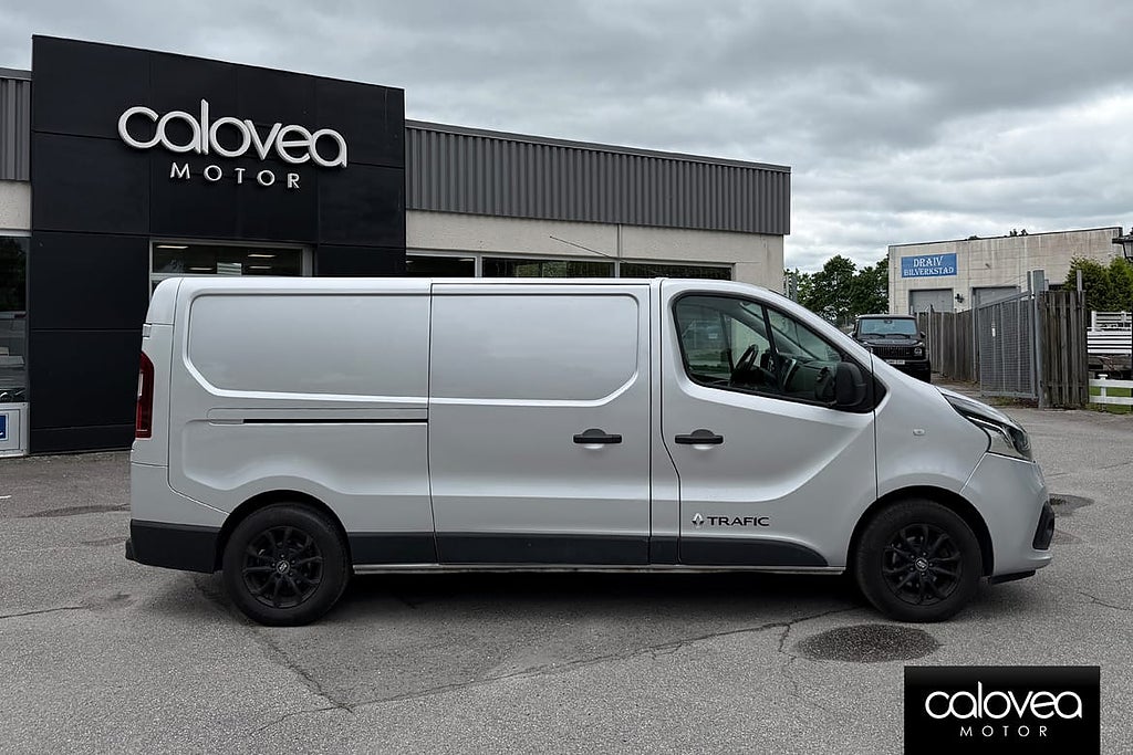Renault trafic Skåpbil 2.9t 1.6 dCi 145 hk Manuell - Drag...