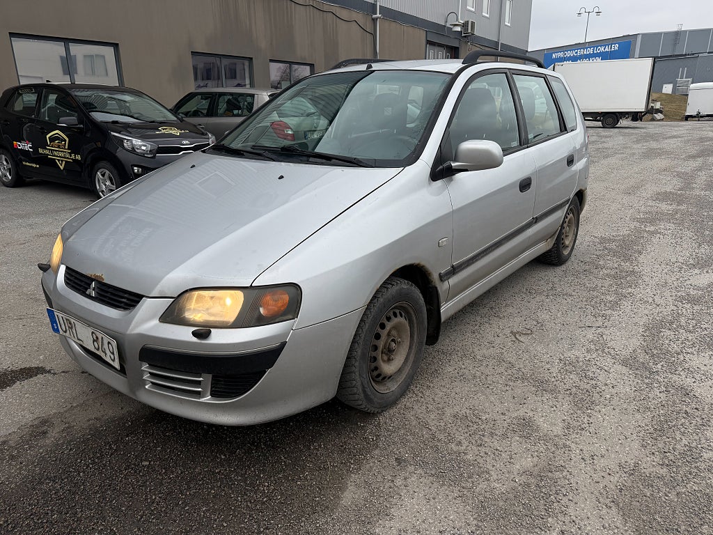 Mitsubishi Space Star 1.6 , besiktigad, Mvärmare, går bra 