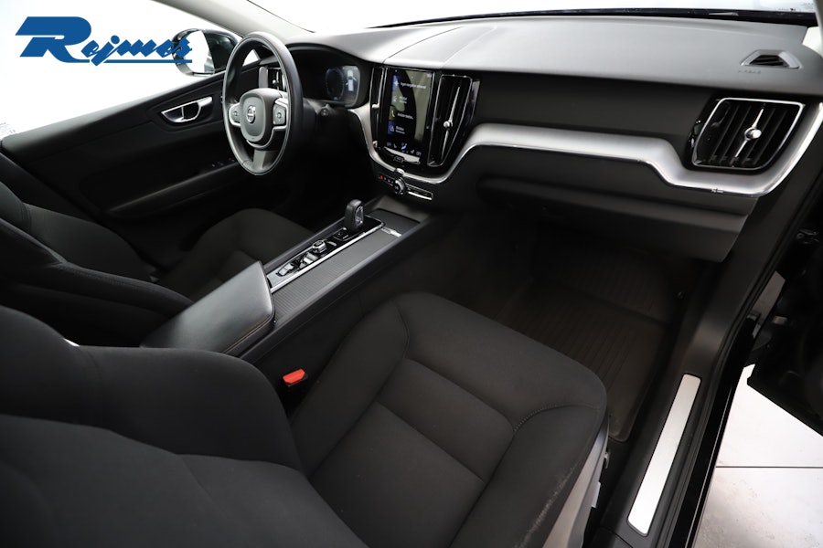 Volvo XC60 2021, bild 6/56