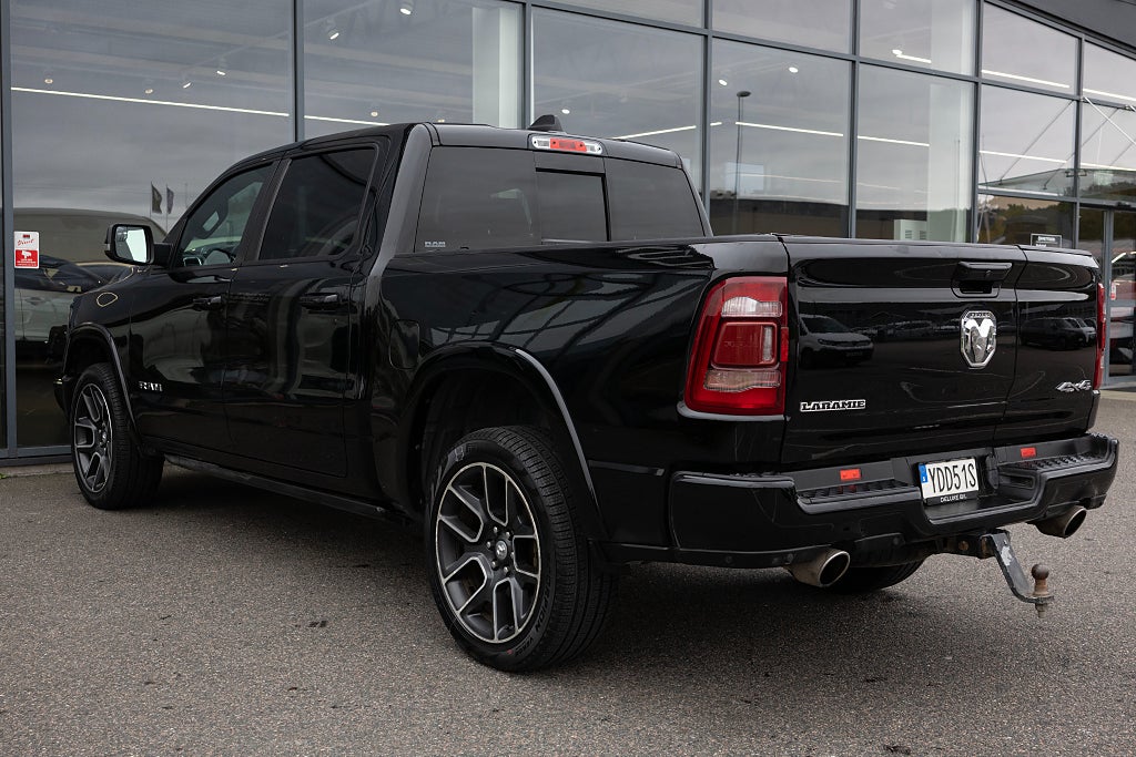 Dodge RAM 1500 Crew Cab 5.7 L V8 Hemi Laramie Sport Luftfjädring