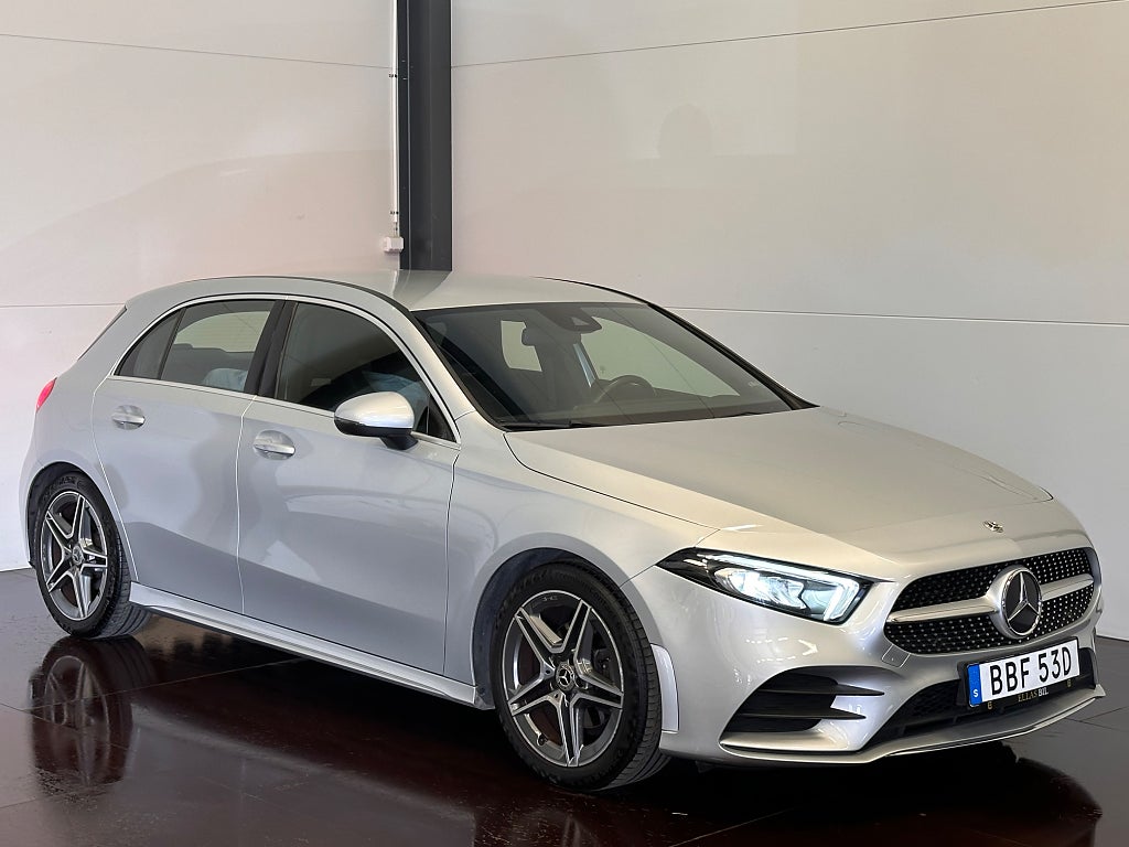 Mercedes-Benz A 180 7G-DCT AMG-LINE WIDESCREEN B-KAMERA 136HK