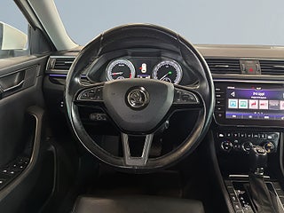Skoda Superb Kombi 2.0 TDI 4×4, L&K S&V-hjul/Kamera/Drag/Carplay – bild 9