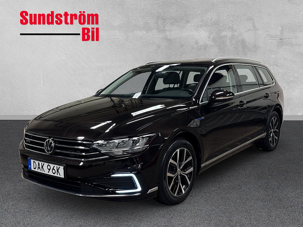Volkswagen Passat GTE 218Hk Värmare/Drag/Vinterhjul DSG Kombi