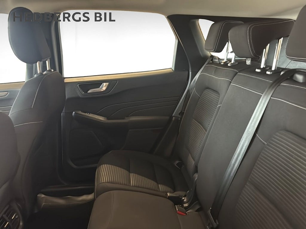 Ford Kuga Titanium 2.5 PHEV 224HK thumbnail