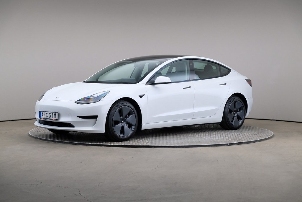 Tesla Model 3 Standard Range Plus