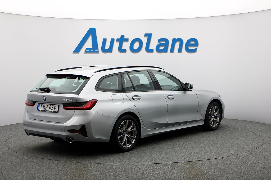 BMW 330e Touring 292hk  Phev Sommarkampanj 4,99% Laddhybrid