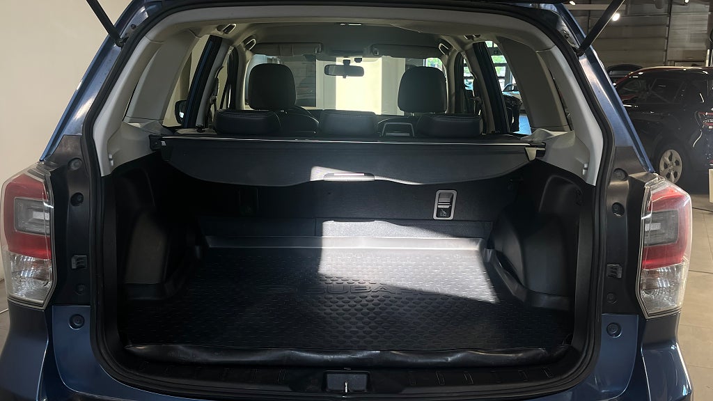 Subaru Forester XT 241hk 4WD Automat | Drag, V-hjul, M-värm, X-ljus