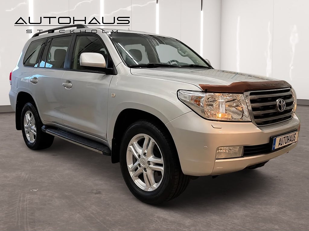 Toyota Land Cruiser  200 4.5 V8 4WD 286HK Läder Navi Dragkrok Svensksåld