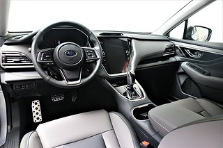 Kombi Subaru Outback 10 av 17