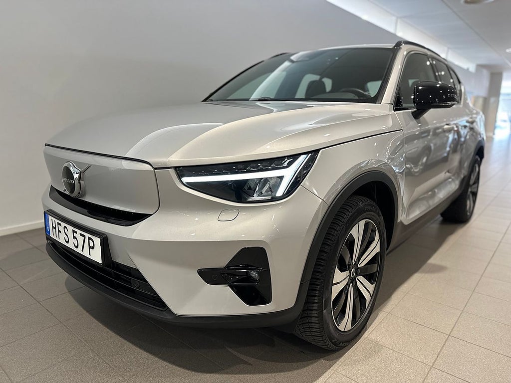 Volvo XC40 Recharge Single Motor Plus, Dragkrok, Backkamera, Navigation