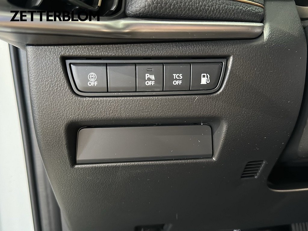 SUV Mazda CX-60 15 av 19