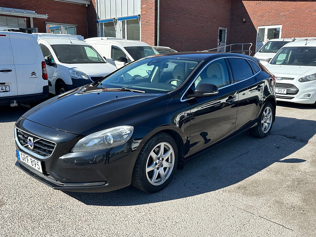 Volvo V40 D2 Ocean Race Euro 6 - DEFEKT koppling