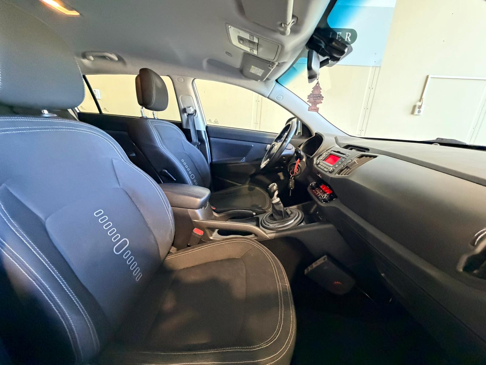 Kia Sportage 2012, bild 7/41