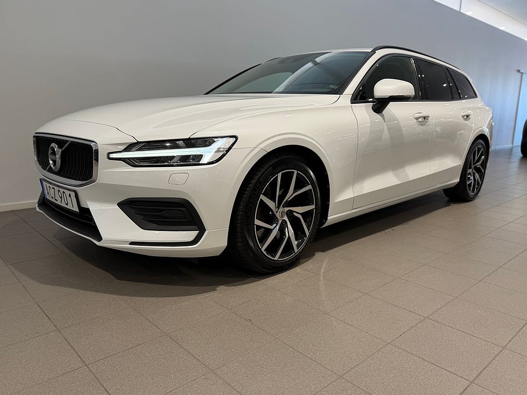 Volvo V60 T5 Momentum Edition / dragkrok / sensorer / far...