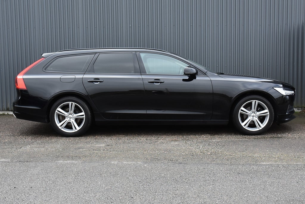 Volvo V90 2018 - miniatyr 3