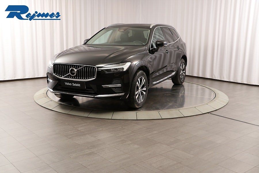 Volvo XC60 Recharge T6 Core Edition