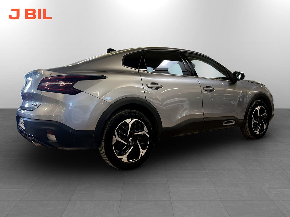 Bild på Citroën C4-X Shine 1.2 PT 130hk Aut B-KAMERA RATTVÄRME