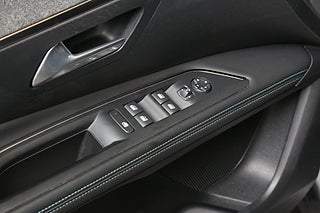 SUV Peugeot 3008 15 av 24