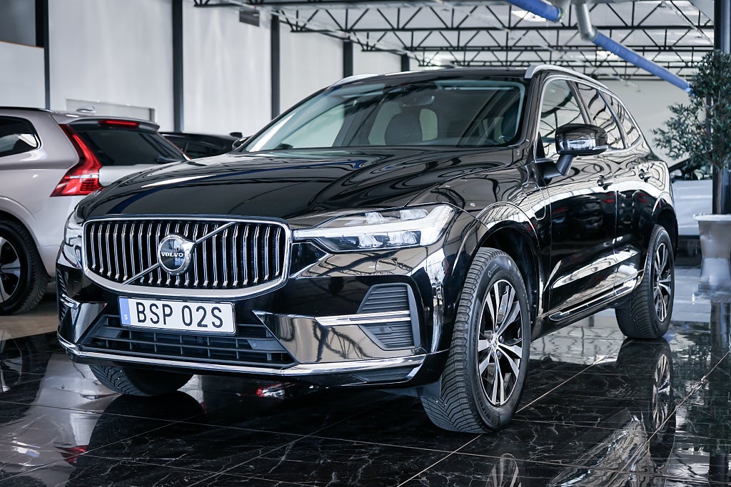 Volvo XC60 Recharge T6 AWD AUT Blis Pano Long Range 350hk Google 