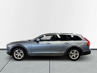 Volvo V90 Cross Country D4 AWD Geartronic Momentum M&D-Värm/Drag/Psens/S&V-Däck – bild 4