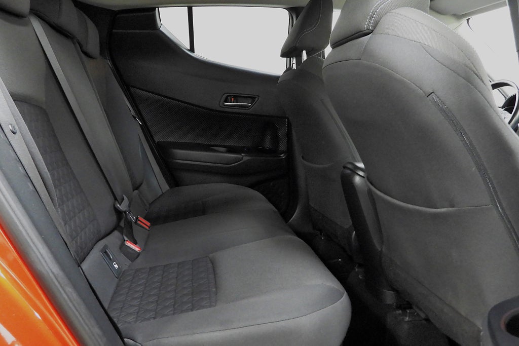 Toyota C-HR Hybrid CVT, 122hk, 2021