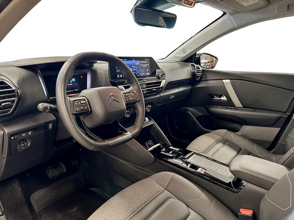 Bild på Citroën C4 Shine 1.2 PT 130hk Aut NAVI CARPLAY