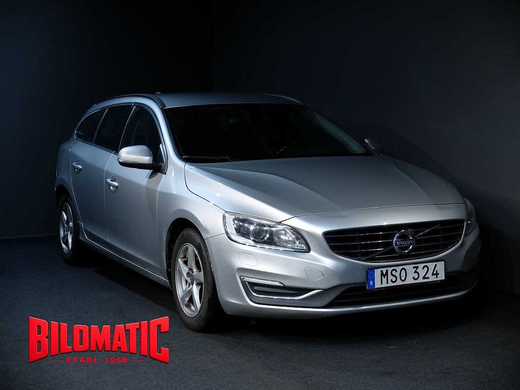 Volvo V60 D4 AUT 190hk Momentum Business Ed Drag Värmare Vhjul