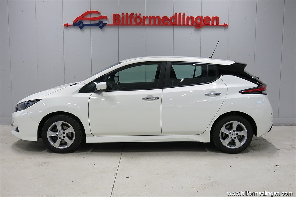 Nissan Leaf 40kwh 150Hk Navi V-Hjul Kamera