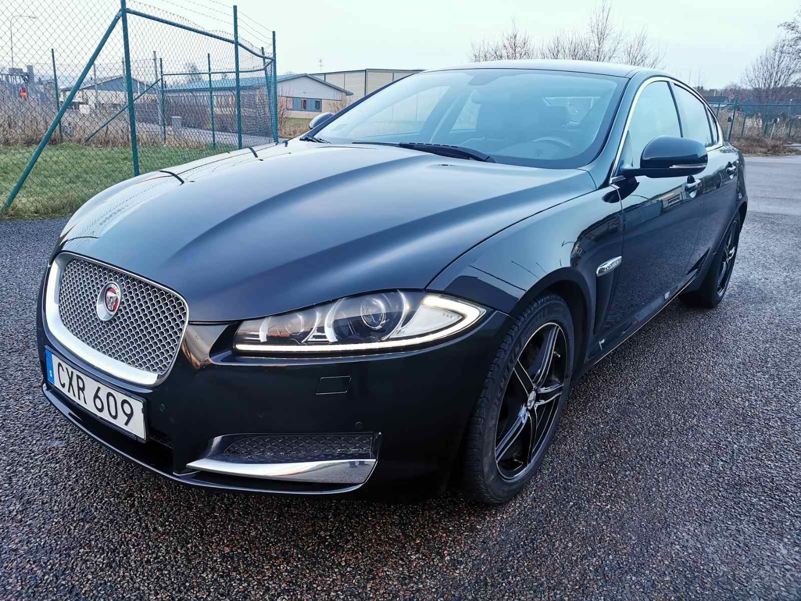 Jaguar XF 2.2 TDi4 Automat Alcantara 2015, bild 7/48