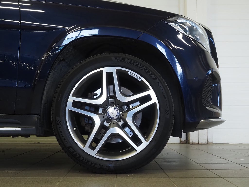 Mercedes-Benz GLS 350 d 258hk 4MATIC AMG |7-sits|Drag|D-värm|Pano| 2016