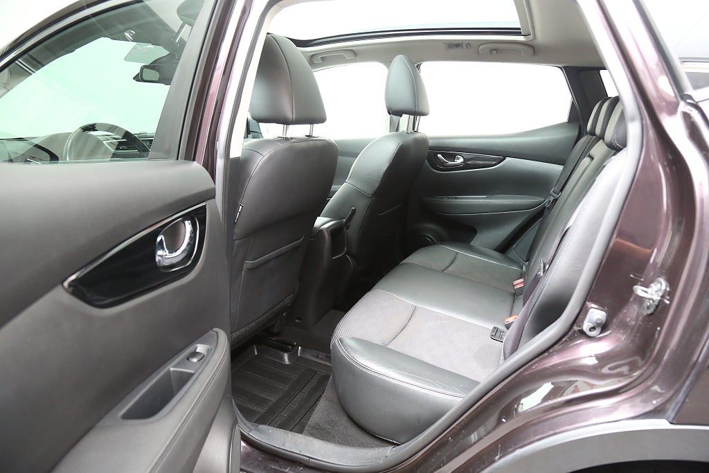 Nissan Qashqai 1,2 DIG-T Tekna Panorama Navi 360°-kamera 2015