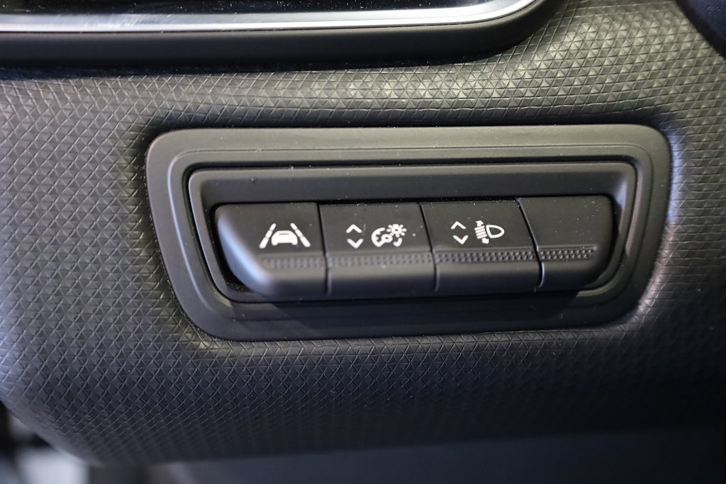 Renault Clio 1.0 TCe Zen 100HK CarPlay M-Värme PDC 2020