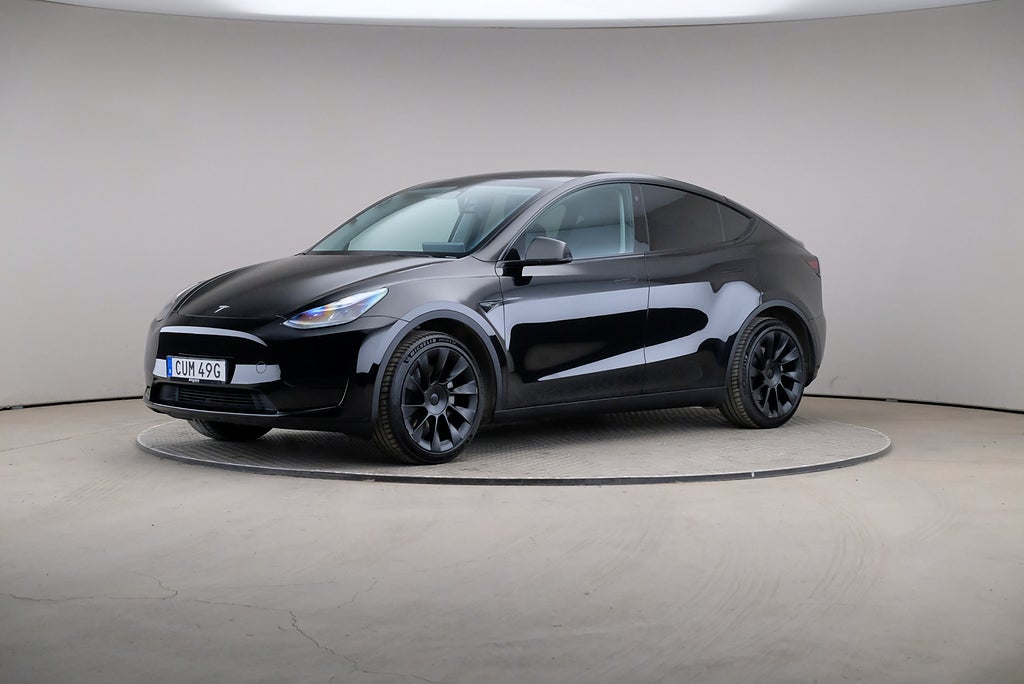 Tesla Model Y Standard Range 299hk RWD Drag