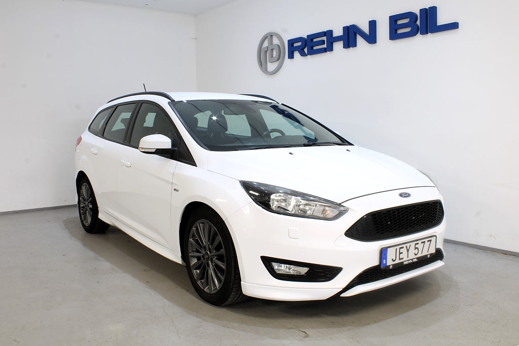 Ford Focus Kombi 1.5 TDCi Powershift ST-Line 120hk
