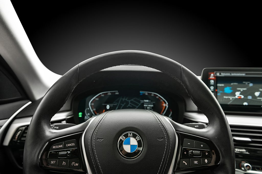 BMW 520d 2021 - miniatyr 9
