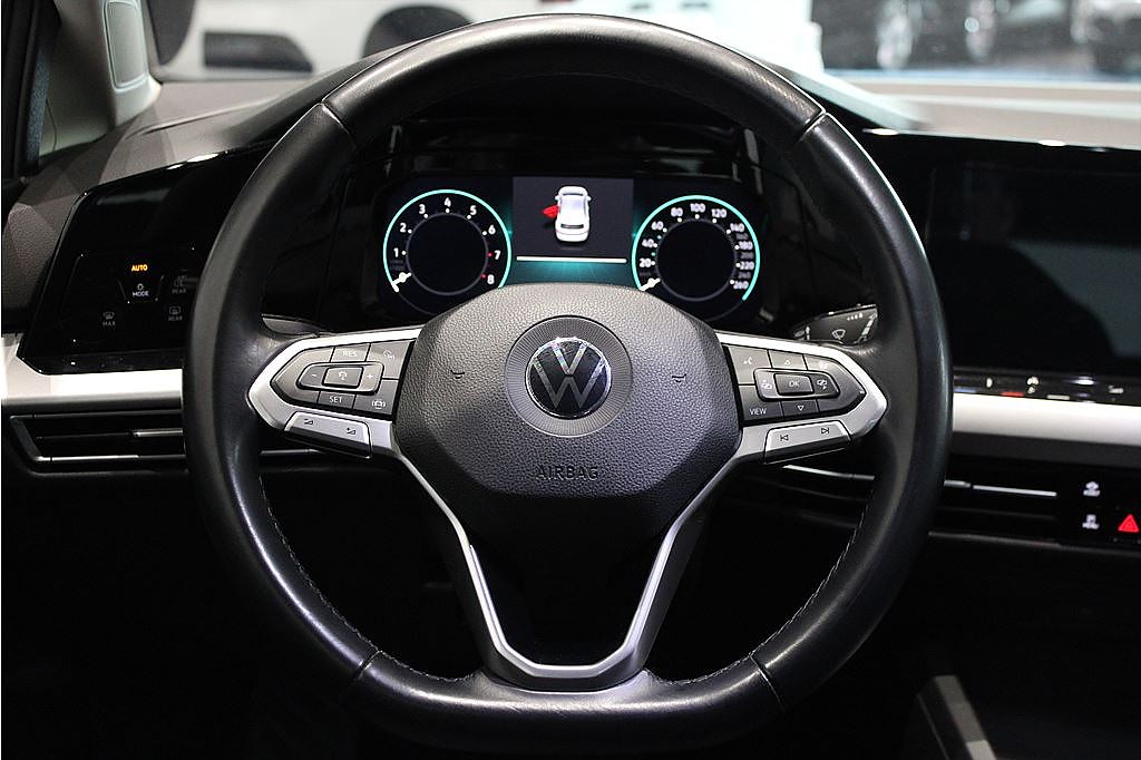 Bild på Volkswagen Golf 1.5 eTSI 150hk Aut - RATTVÄRME, ADAPTIV FARTHÅLLARE