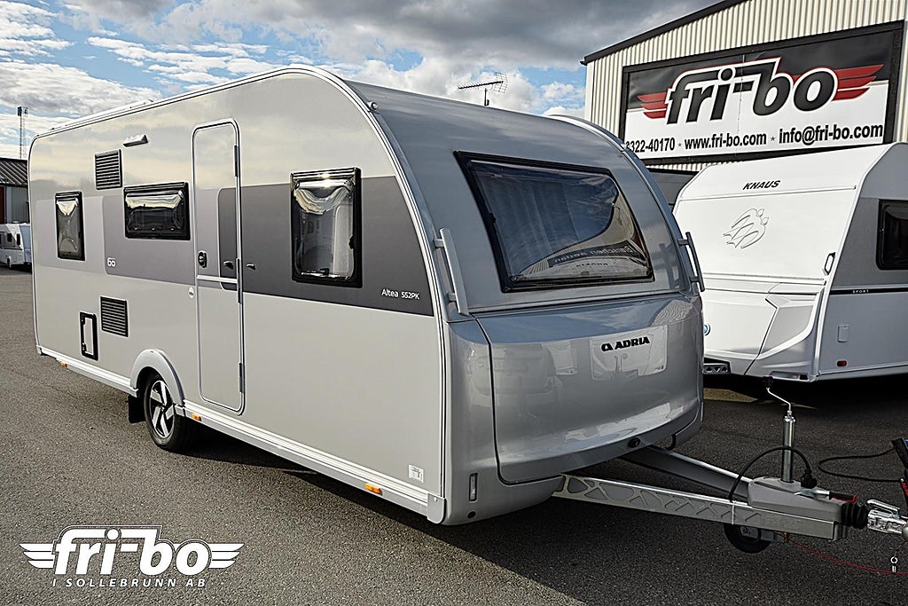 Adria 552 PK Altea 60 Years Selection, Barnkammare