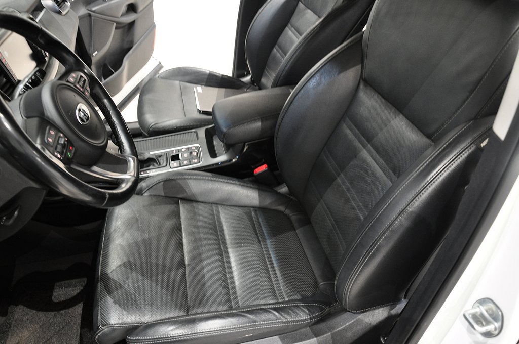 Kia Sorento 2.2 CRDi AWD 200hk Euro 6 7-sits Panorama