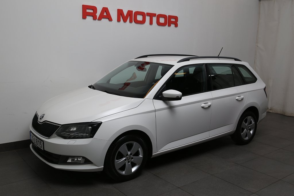 Skoda Fabia 1,0 TSI 95hk Style Kombi Front Assist ParkPilot