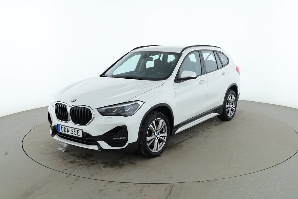 BMW X1 Sport Line / GPS, Dragkrok, PDC-Bak