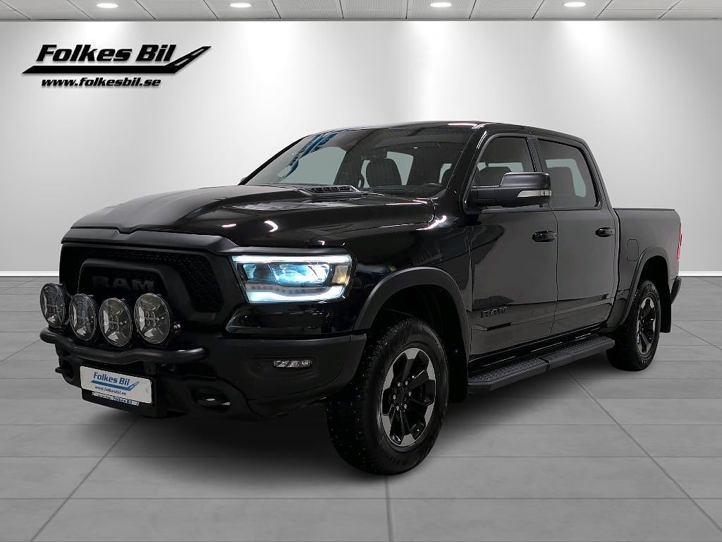RAM 1500 Rebel Crew Cab 5.7L HEMI V8 Multi Lågskatt