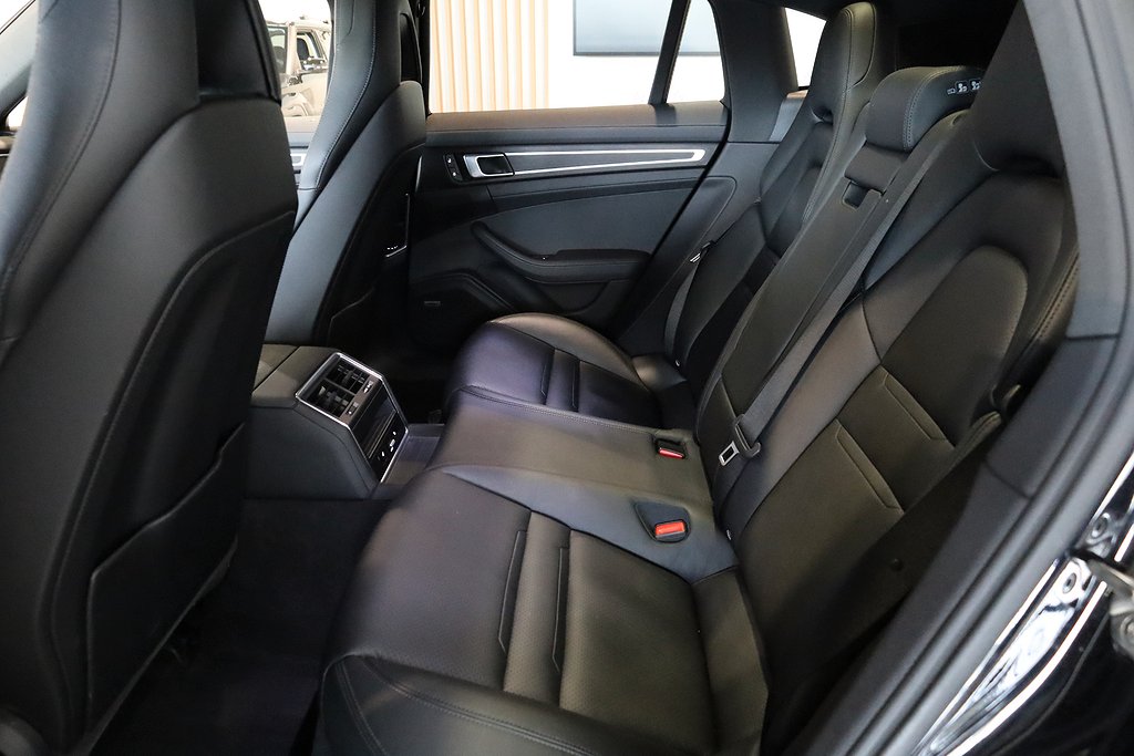 Porsche Panamera 4 E-Hybrid Sport Turismo PDK Platinum Edition 2023
