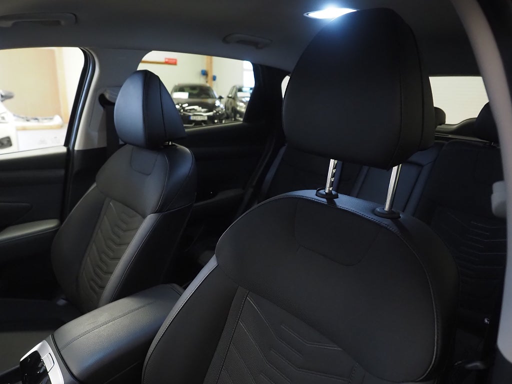 Hyundai Tucson MHEV 1.6 T-GDI DCT Essential Kamera Navi Moms 2025