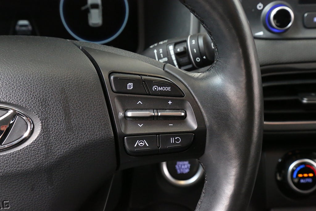 Hyundai Kona 1,0 T-GDI 120hk Essential Kamera Keyless Motorvärmare 2022