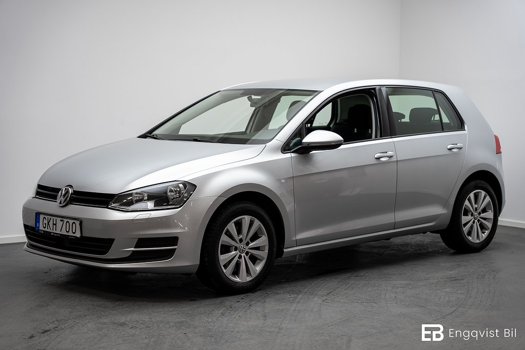 Volkswagen Golf 1.6 TDI 110HK STYLE ADAPTIV FARTHÅLLARE 