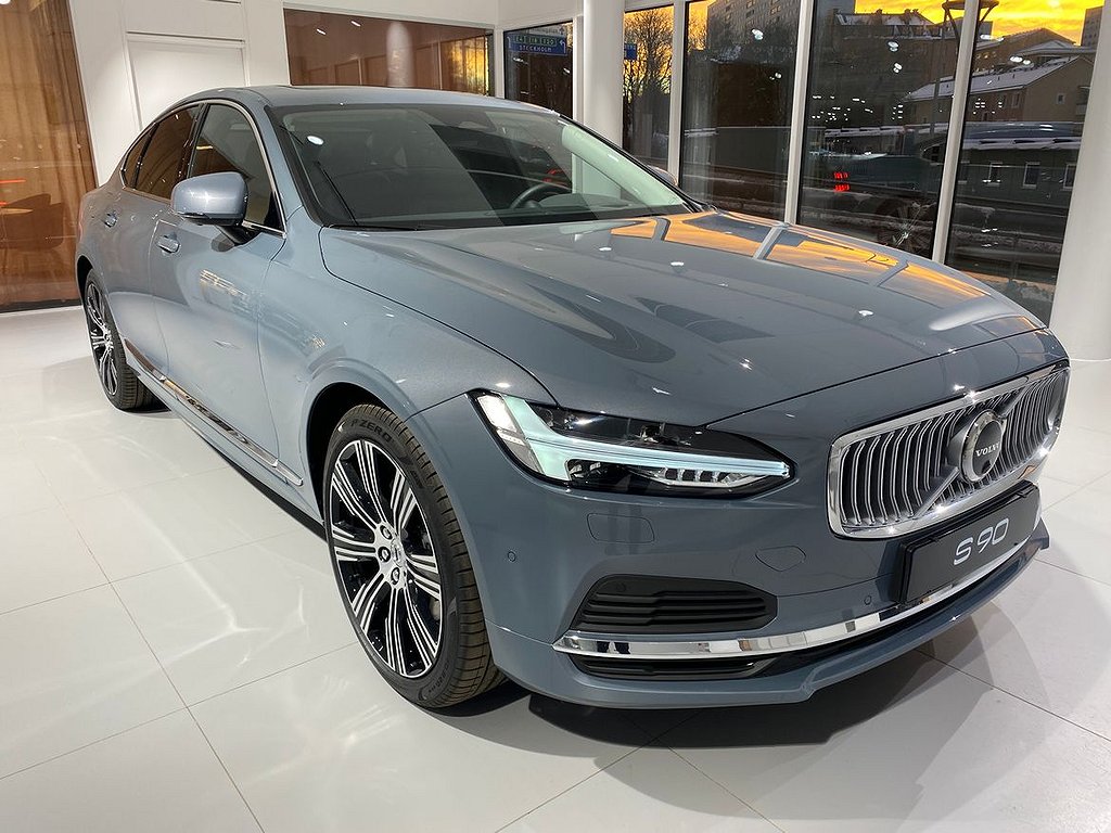 Volvo S90 Recharge T8 Ultimate Bright *Sommarkampanj!