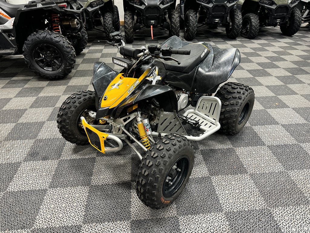 Can-Am DS 90 x  