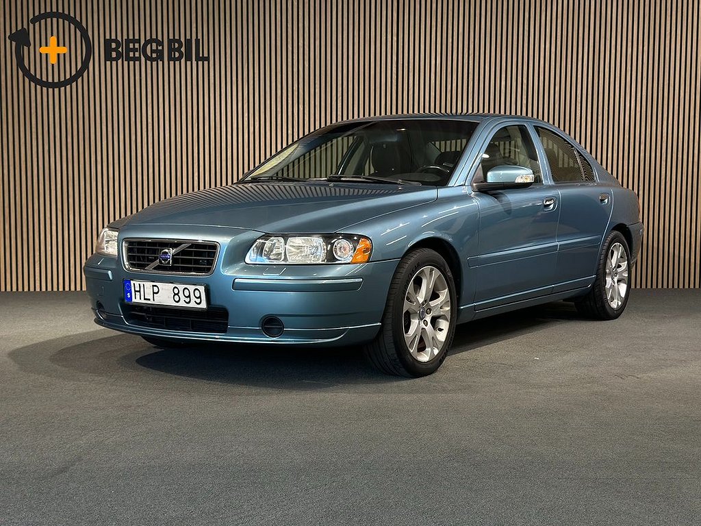 Volvo S60 2.4 140HK Manuell I Skinn I Nyservad I kamrem bytt I finans fr 9